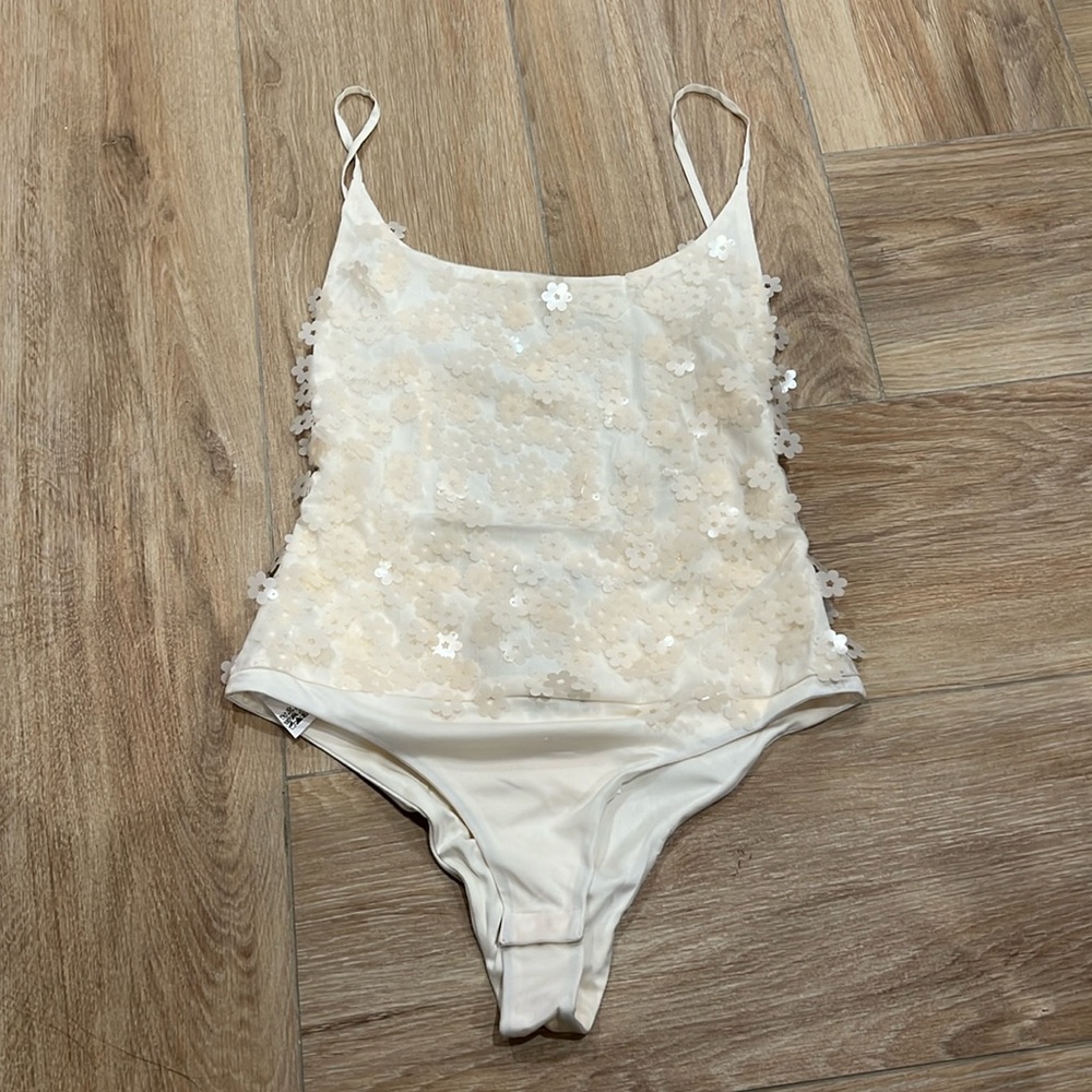 🌸3 for $20 Zara low back bodysuit